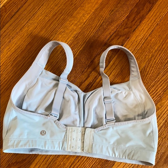Lululemon Bra 106259 - Picture 2 of 3